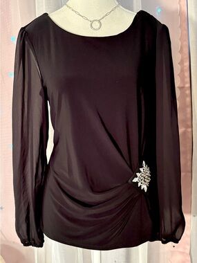 Joseph Ribkoff Black Long-Sleeve Draped Blouse with Crystal Brooch. NWOT Sz 10